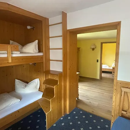 Klosterstueble 3* Ρότενμπουργκ (Τάουμπερ)